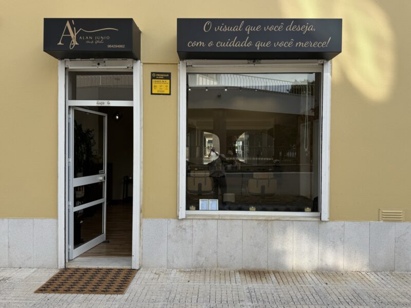 Alan Junio Hair Studio