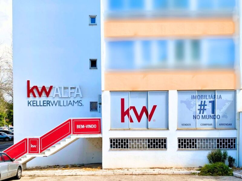 KW ALFA Lisboa, Carcavelos