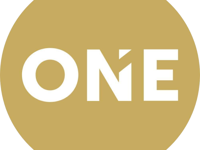 REALTY ONE PREMIUM
