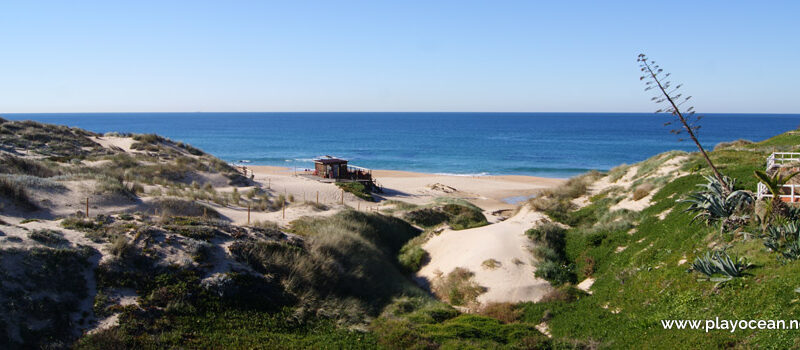 Cresmina Beach Bar
