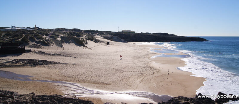 Cresmina Beach Bar