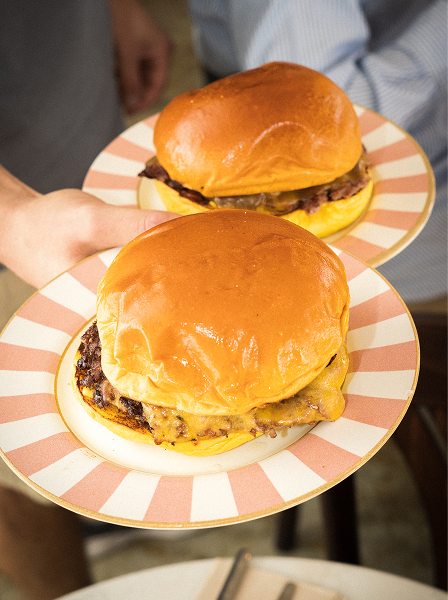 Pigalle Smash Bistro