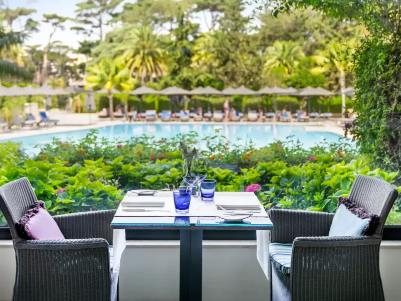 Restaurante Grill Four Seasons