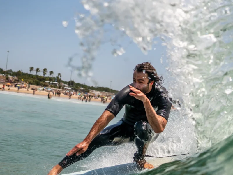 Feel Free Surf School - Carcavelos & Guincho // Classic Surf and Longboarding School // Beginners to Advanced Surfers