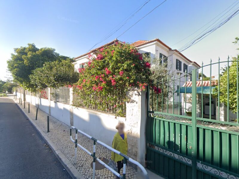 Externato O Cantinho De Carcavelos-sociedade De Ensino Lda